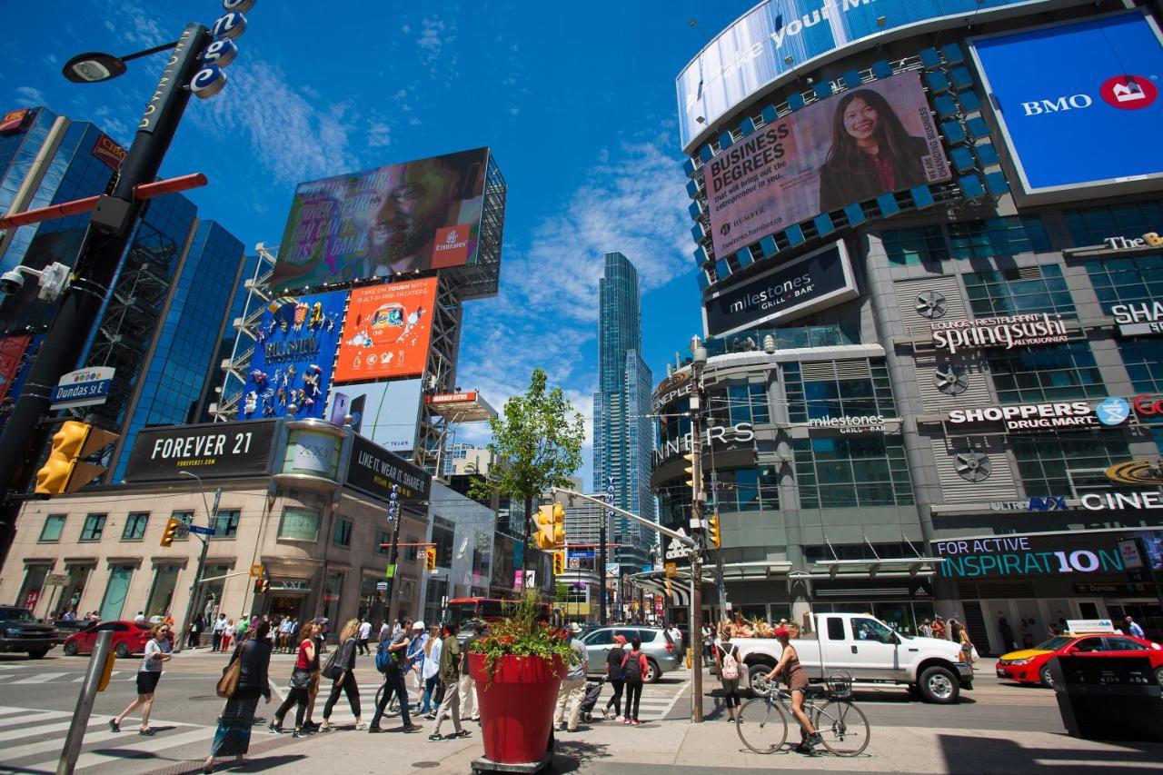 Glen Grove - Conservatory Tower Toronto Dış mekan fotoğraf